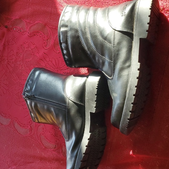 Luke Commuter Boot By Totes - Picture 3 of 8